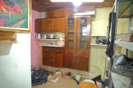 Casa à venda com 65m², 2 quartos e 2 vagasQuarto de serviço/depósito 