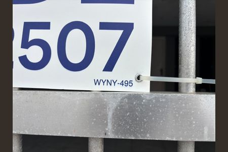 Casa à venda com 65m², 2 quartos e 2 vagas Casa à venda com 65m², 2 quartos e 2 vagasCod