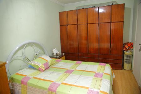 Casa à venda com 65m², 2 quartos e 2 vagasQuarto 1 