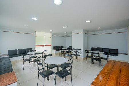Apartamento para alugar com 86m², 3 quartos e 1 vaga Apartamento para alugar com 86m², 3 quartos e 1 vagaÁrea comum - Salão de festas