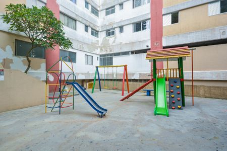 Apartamento para alugar com 86m², 3 quartos e 1 vaga Apartamento para alugar com 86m², 3 quartos e 1 vagaÁrea comum - Playground