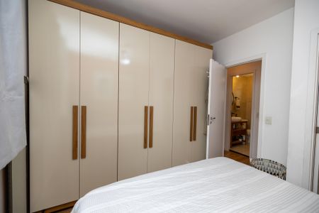 Apartamento para alugar com 85m², 3 quartos e 1 vagaSuite