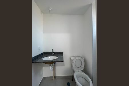 Apartamento para alugar com 60m², 3 quartos e 1 vaga Apartamento para alugar com 60m², 3 quartos e 1 vagaBanheiro da Suíte