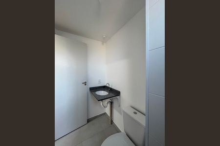 Apartamento para alugar com 60m², 3 quartos e 1 vaga Apartamento para alugar com 60m², 3 quartos e 1 vagaBanheiro da Suíte