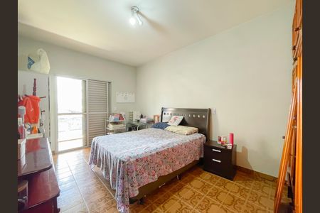 Casa à venda com 210m², 4 quartos e 1 vagaSuíte 3