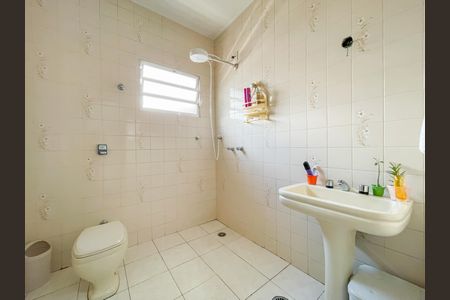 Casa à venda com 210m², 4 quartos e 1 vagaBanheiro da Suíte 3