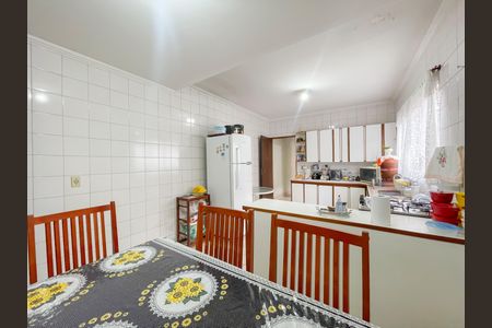 Casa à venda com 210m², 4 quartos e 1 vagaCozinha
