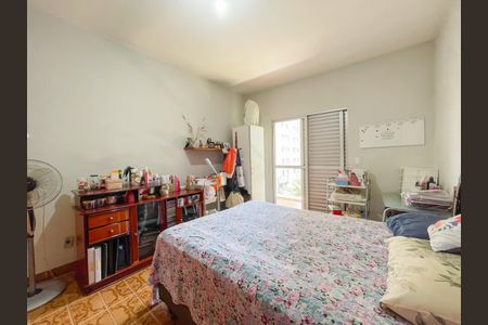 Casa à venda com 210m², 4 quartos e 1 vagaSuíte 3