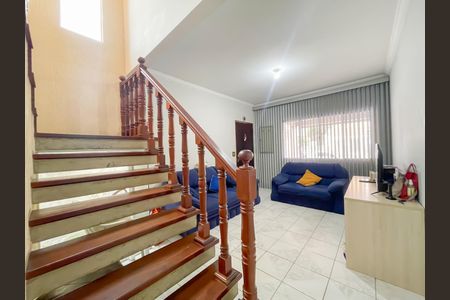 Sala de casa à venda com 4 quartos, 210m² em Vila Yara, Osasco