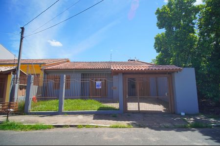 Casa para alugar com 120m², 3 quartos e 2 vagasFachada