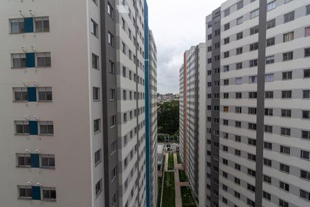 Vista Sala de apartamento para alugar com 2 quartos, 35m² em Usina Piratininga, São Paulo