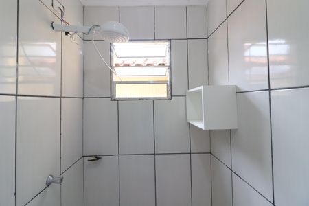 Banheiro de casa para alugar com 1 quarto, 35m² em Km 18, Osasco