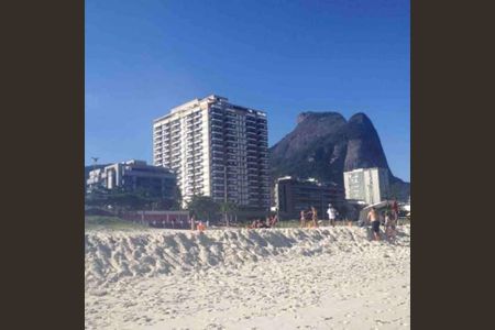 Apartamento à venda com 2 quartos, 74m² em Barra da Tijuca, Rio de Janeiro