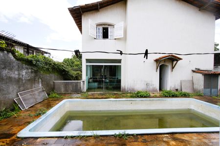 Casa à venda com 378m², 5 quartos e 2 vagasPiscina