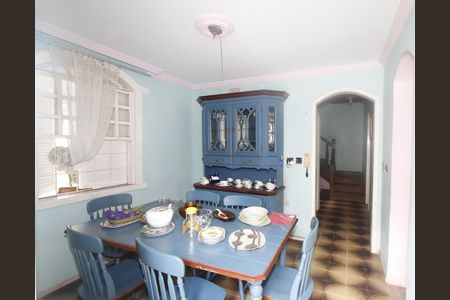 Casa à venda com 378m², 5 quartos e 2 vagasSala de Jantar