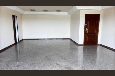 Apartamento à venda com 4 quartos, 240m² em Barra da Tijuca, Rio de Janeiro