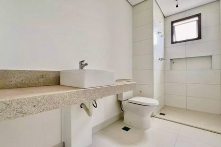 Apartamento à venda com 150m², 3 quartos e 3 vagasBanheiro 1