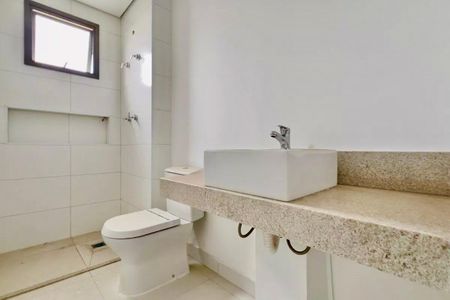 Apartamento à venda com 150m², 3 quartos e 3 vagasBanheiro da Suíte 3