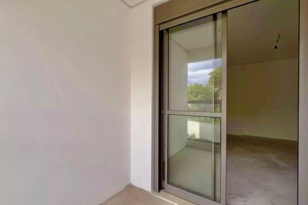 Apartamento à venda com 150m², 3 quartos e 3 vagasVaranda