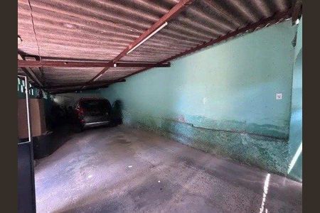 Casa à venda com 411m², 6 quartos e 2 vagas