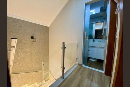 Casa de condomínio à venda com 90m², 3 quartos e 1 vaga