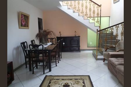 Casa à venda com 4 quartos, 190m² em Taquara, Rio de Janeiro