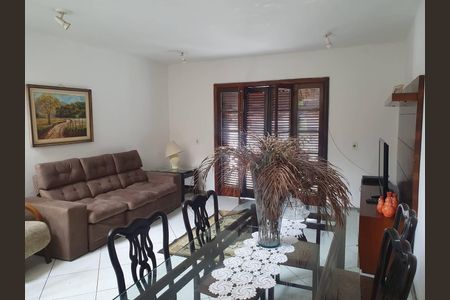 Casa à venda com 4 quartos, 190m² em Taquara, Rio de Janeiro