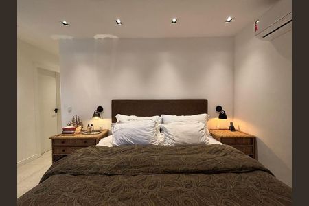 Apartamento à venda com 130m², 3 quartos e 2 vagas