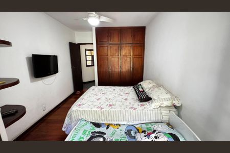 Casa à venda com 4 quartos, 311m² em Tanque, Rio de Janeiro