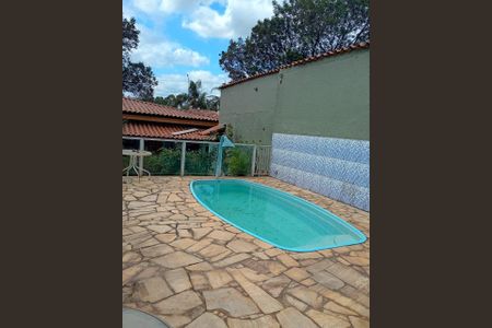 Casa à venda com 360m², 4 quartos e 2 vagas