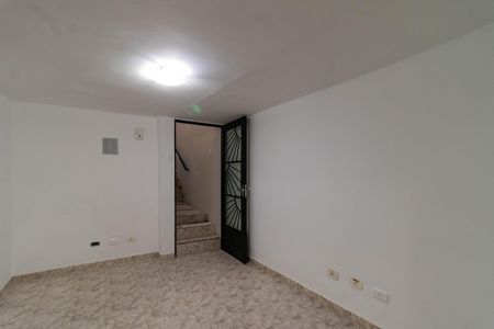 Sala de casa para alugar com 2 quartos, 50m² em Vila Ipojuca, São Paulo