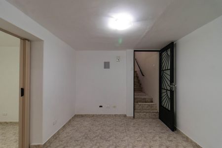 Sala de casa para alugar com 2 quartos, 50m² em Vila Ipojuca, São Paulo
