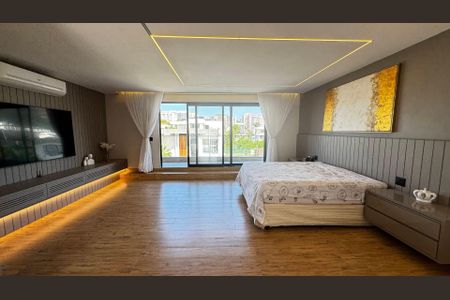 Casa à venda com 5 quartos, 500m² em Vargem Grande, Rio de Janeiro