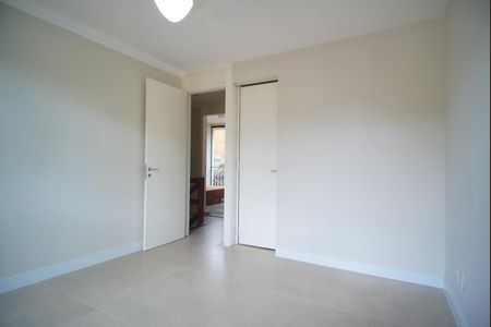 Casa de condomínio à venda com 86m², 3 quartos e 1 vagaSuíte Americana