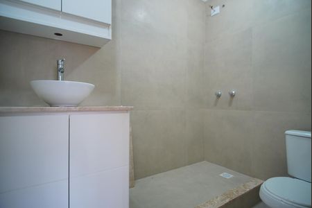 Casa de condomínio à venda com 86m², 3 quartos e 1 vagaBanheiro da Suíte Americana