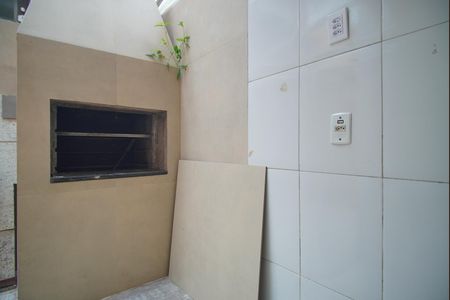 Casa de condomínio à venda com 86m², 3 quartos e 1 vagaEspaço Churrasqueira