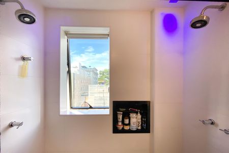 Apartamento à venda com 145m², 4 quartos e 4 vagasBanheiro da Suíte 1