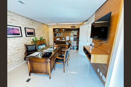 Casa à venda com 7 quartos, 850m² em Barra da Tijuca, Rio de Janeiro