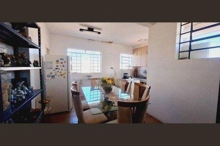Casa à venda com 3 quartos, 360m² em Horto Florestal, Belo Horizonte