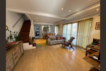 Casa à venda com 4 quartos, 220m² em Recreio dos Bandeirantes, Rio de Janeiro