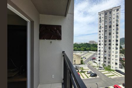 Varanda - Sala de apartamento para alugar com 2 quartos, 47m² em Jacarepaguá, Rio de Janeiro