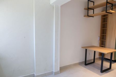 Sala  de kitnet/studio para alugar com 1 quarto, 32m² em Butantã, São Paulo