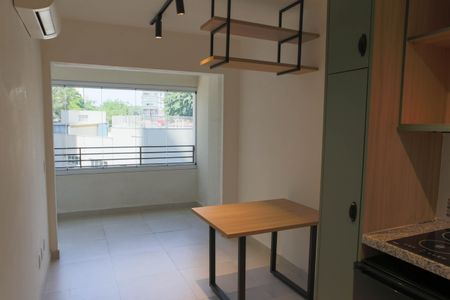 Sala de kitnet/studio para alugar com 1 quarto, 32m² em Butantã, São Paulo