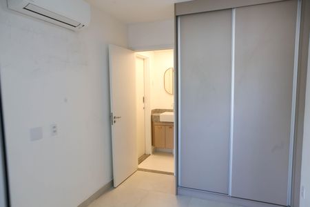 Quarto de kitnet/studio para alugar com 1 quarto, 32m² em Butantã, São Paulo
