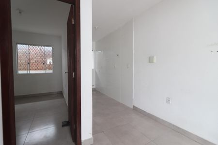 Sala de kitnet/studio para alugar com 1 quarto, 28m² em Santo Afonso, Novo Hamburgo