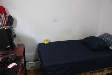 Casa à venda com 200m², 3 quartos e 2 vagasQuarto 3