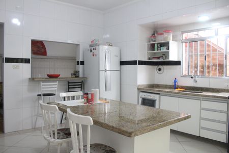 Casa à venda com 200m², 3 quartos e 2 vagasCozinha