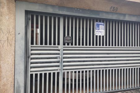 Casa à venda com 200m², 3 quartos e 2 vagasPlaquinha