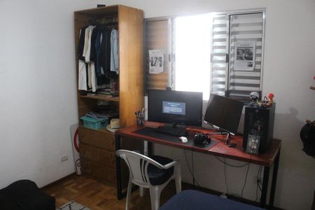 Casa à venda com 200m², 3 quartos e 2 vagasQuarto 3