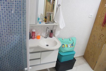 Casa à venda com 200m², 3 quartos e 2 vagasBanheiro 2